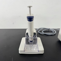 Invitrogen Neon NxT Electroporation System image 2